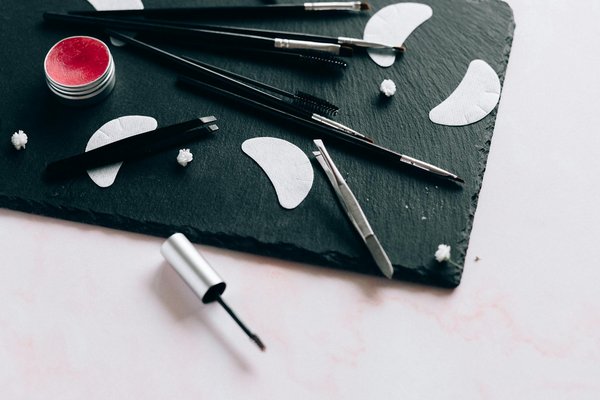 L'influence de la mode asiatique à l'écran : Voyage cinématographique et stylistique